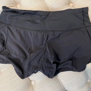 Lulu lemon shorts size 4